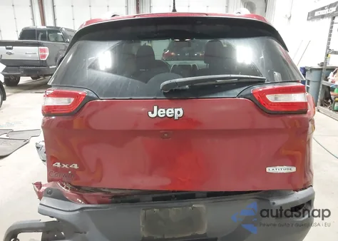 2017 Jeep Cherokee Latitude 4X4 z USA, uszkodzony, nr VIN 1C4PJMCS5HD238849